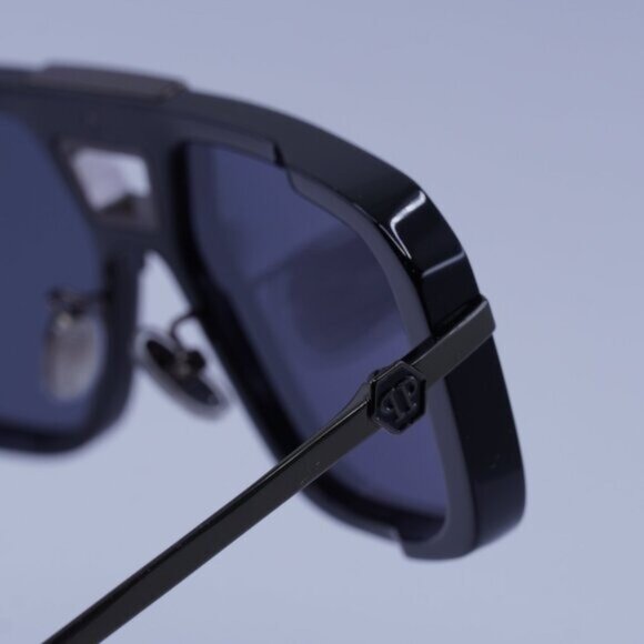 Philipp Plein SPP008M 700X Sunglasses Black Aviator Frame, Grey Lenses - Picture 7 of 10